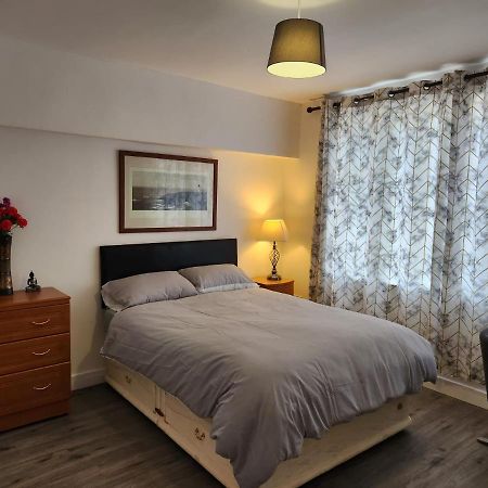 White House Ensuite Double Bedroom 沃灵顿 外观 照片